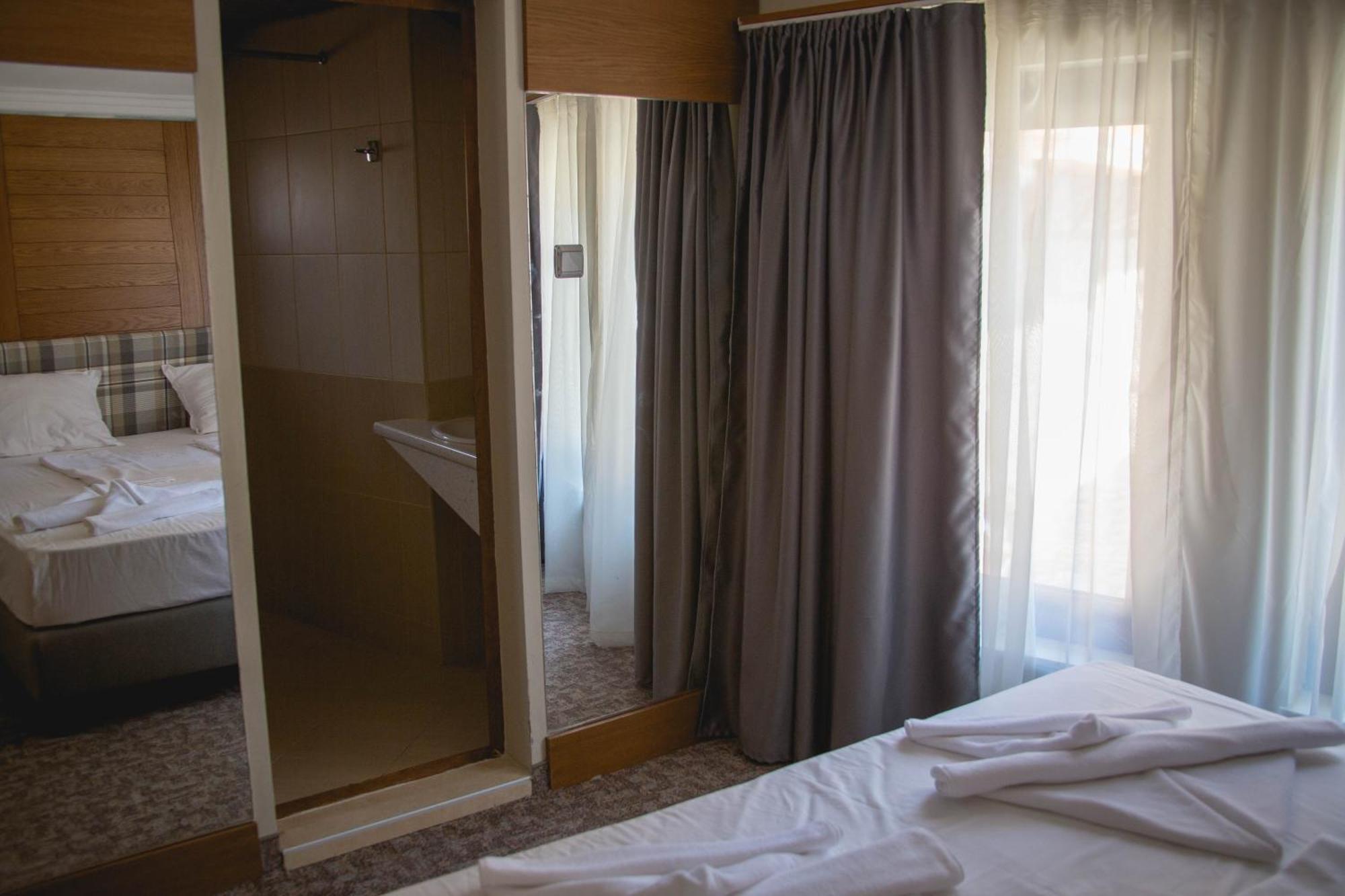 Prince Cyril Hotel Nesebar Eksteriør bilde